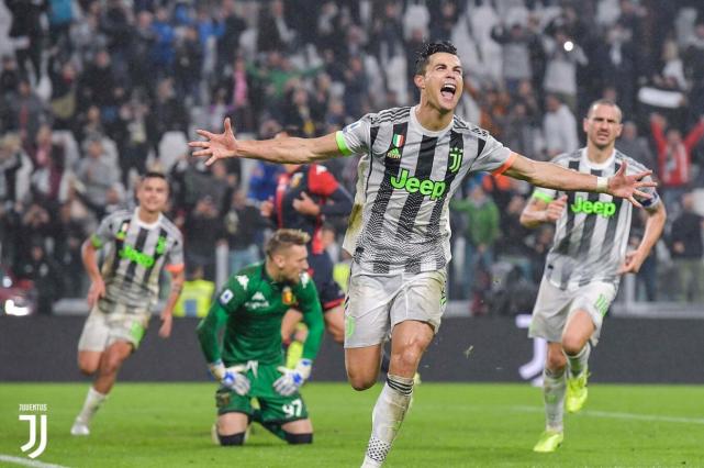  朗斯门将神扑连拒三点球保主场不败金身  